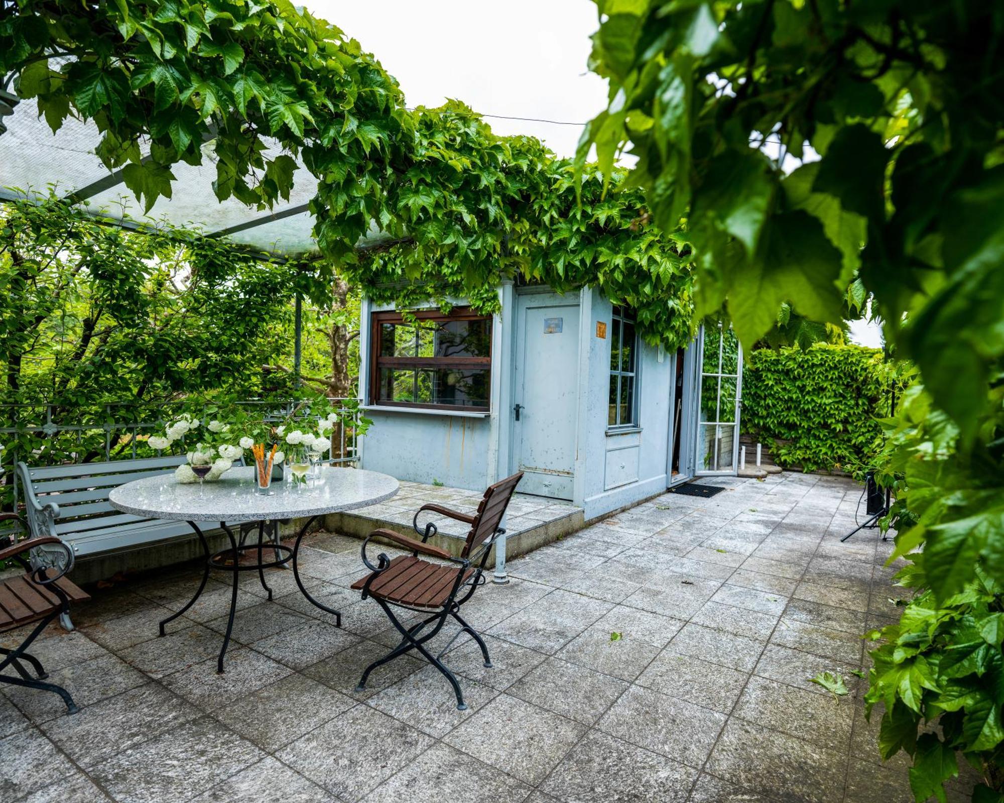Romantik Hotel De L'Ours Sugiez Екстер'єр фото